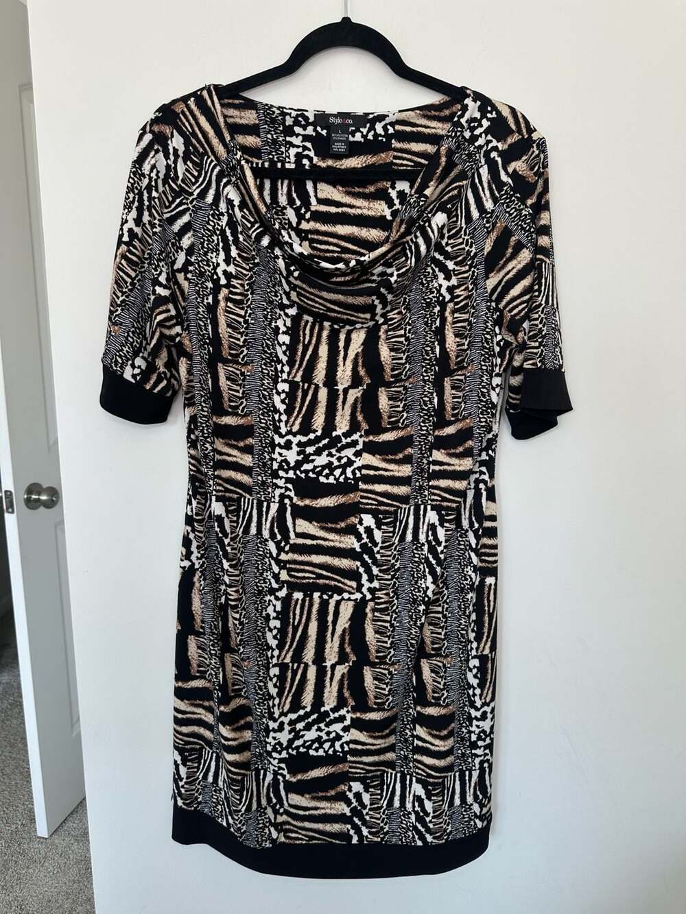 Style & Co Dress Size L Animal Print Cowl Neck Short Sleeve Knee Length